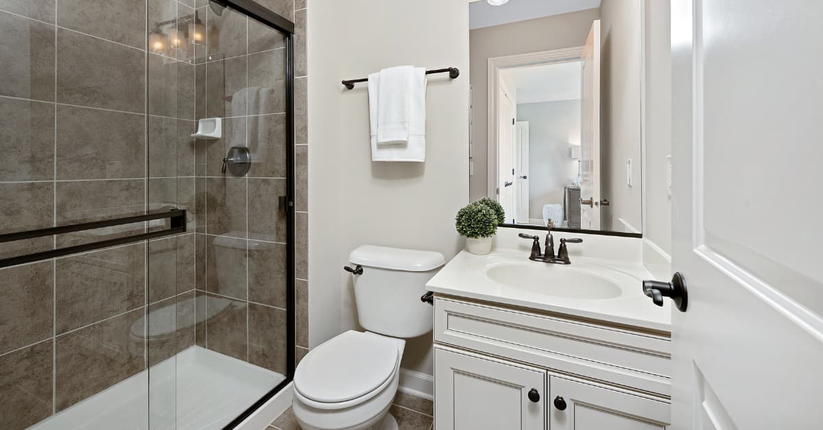 15 Expert Bathroom Ideas for Compact Spaces